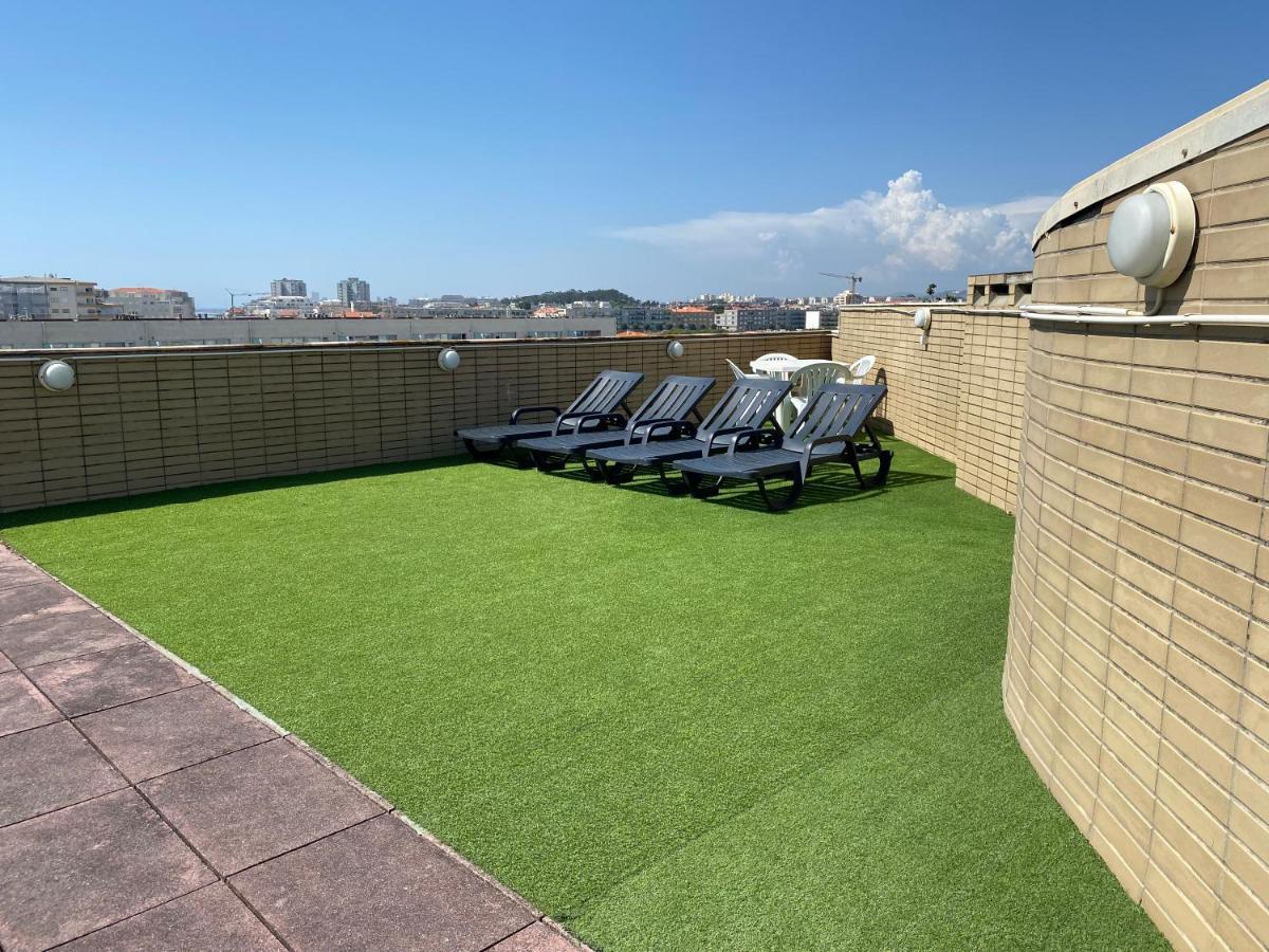Beach Front With Rooftop Вила-ду-Конди Экстерьер фото