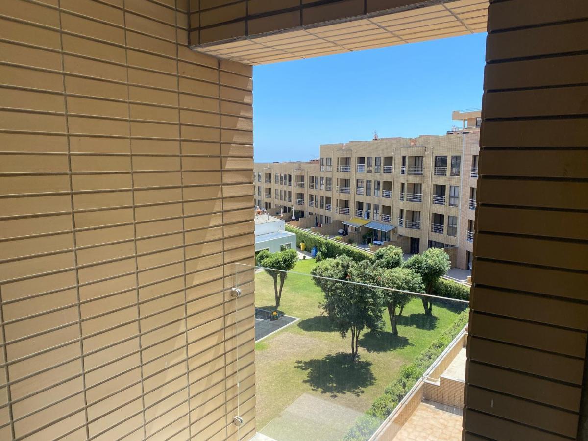 Beach Front With Rooftop Вила-ду-Конди Экстерьер фото
